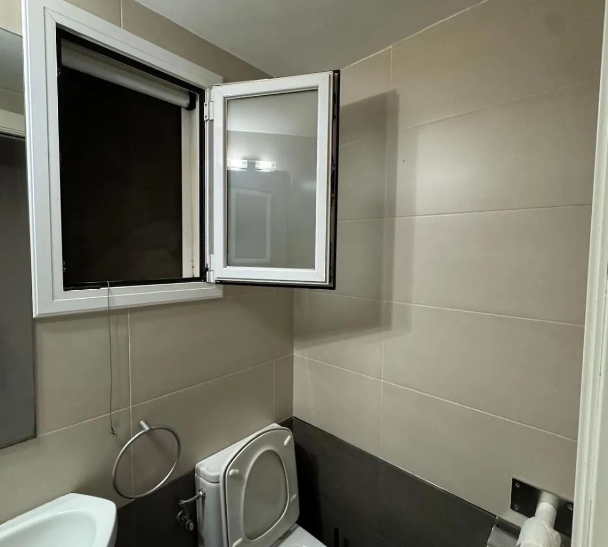 דירה ברצלונה Spacious Room In Central Area A