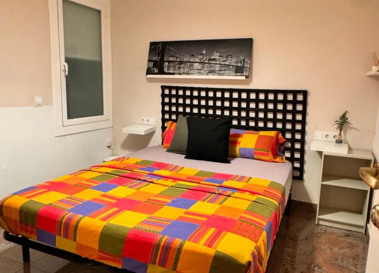 Spacious Room In Central Area A Barcelone Appartement