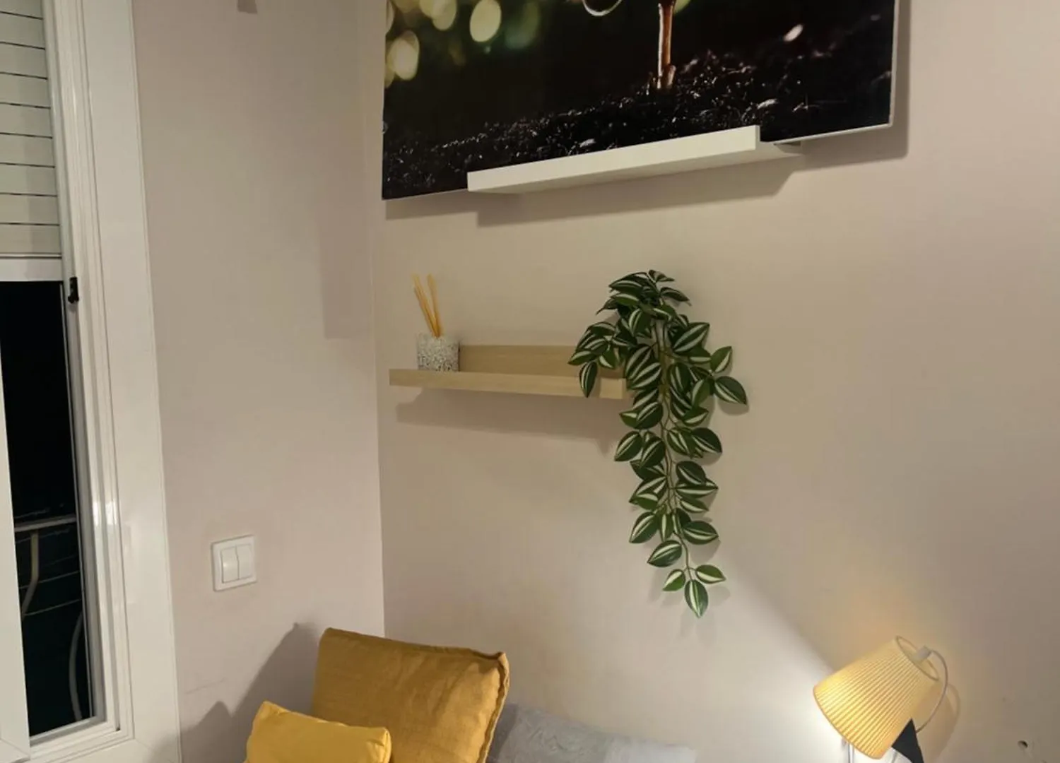 ברצלונה Spacious Room In Central Area A 0*,
