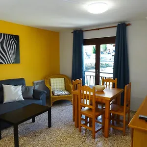 https://apartamentos-arinsal-3000.andorra-la-vella-hotels.net
